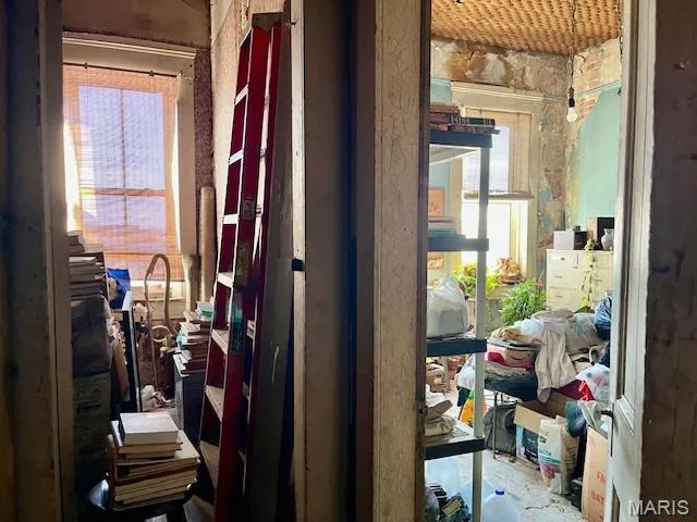 $275,000 | 1825 South 7th Street, Unit 13, St. Louis, MO 63104