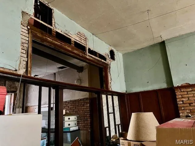 $275,000 | 1825 South 7th Street, Unit 13, St. Louis, MO 63104