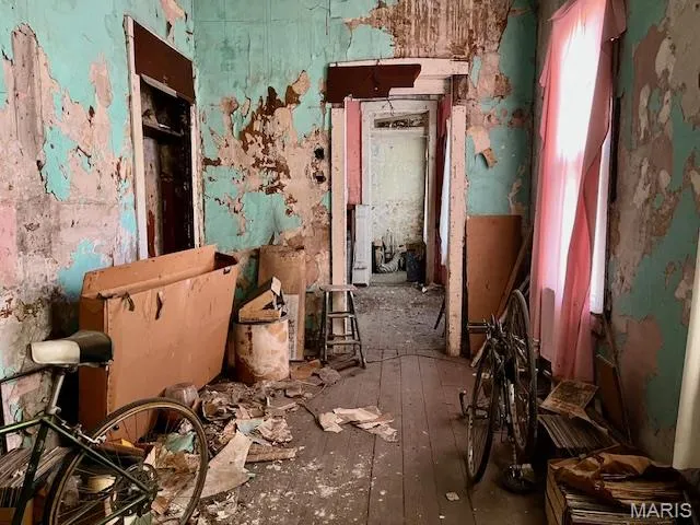 $275,000 | 1825 South 7th Street, Unit 13, St. Louis, MO 63104