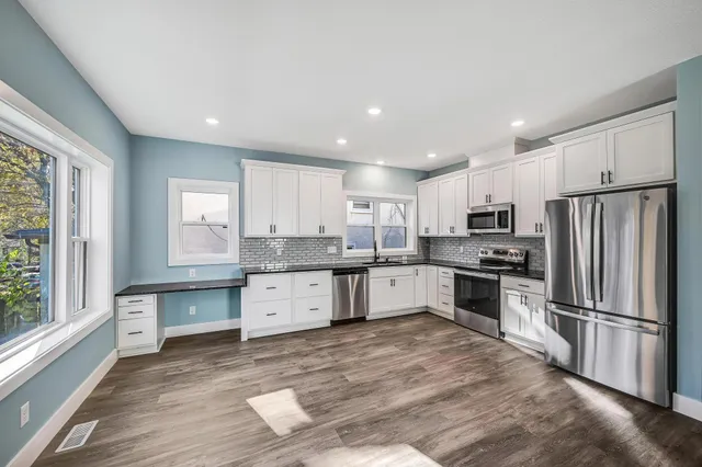 $364,900 | 3115 Russell Avenue North, Minneapolis, MN 55411