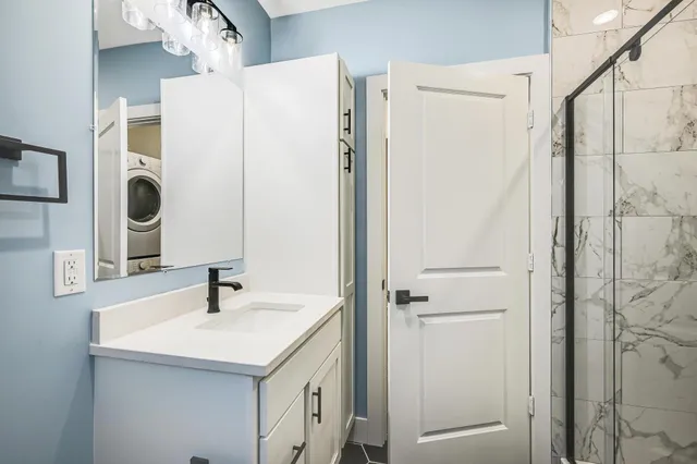 $364,900 | 3115 Russell Avenue North, Minneapolis, MN 55411