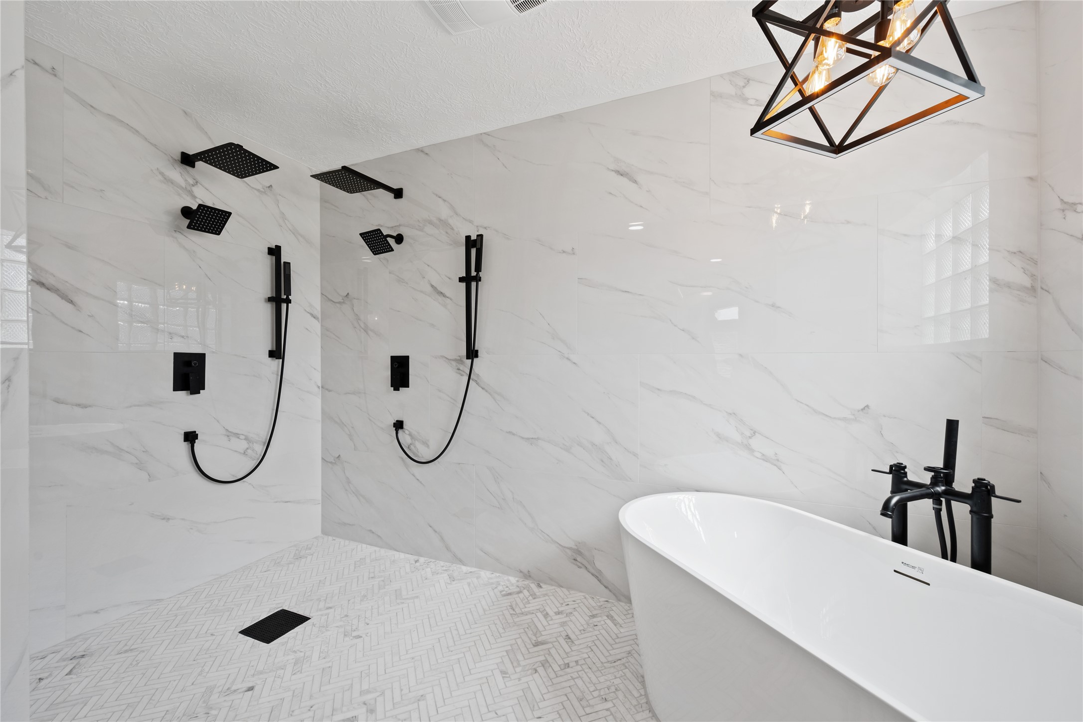 9035 Water Point Drive Beach City, TX 77523 - Photo 27 of 36 Primary shower