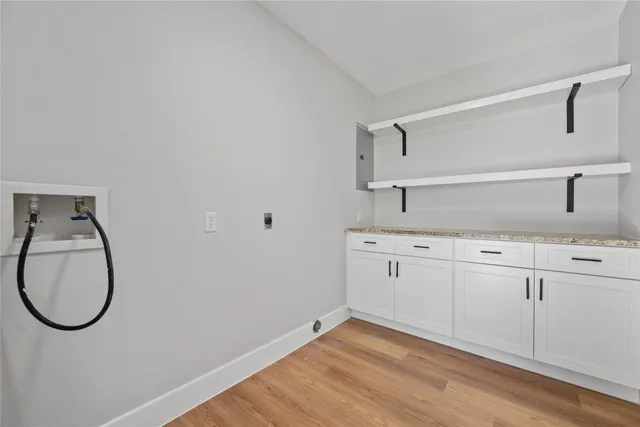 $4,000 | 9035 Water Point Drive, Beach City, TX 77523