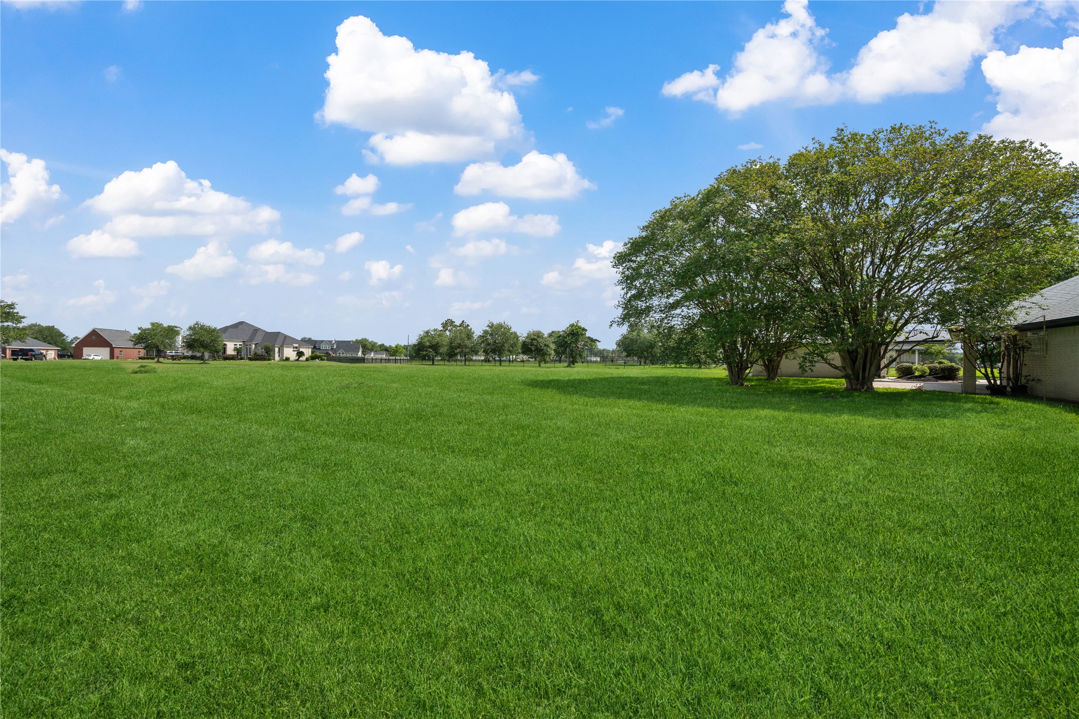 9035 Water Point Drive Beach City, TX 77523 - Photo 33 of 36