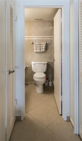 $3,000 | 3725 South Ocean Drive, Unit 1003, Hollywood, FL 33019
