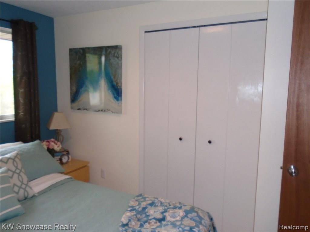 3376 South Commerce Road Commerce Township, MI 48382 - Photo 25 of 60 DSC00398.JPG
