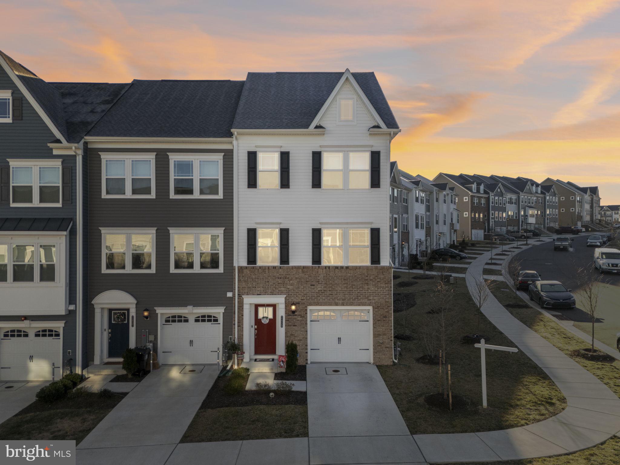 2439 Woodlands Road Baltimore, MD 21244 - Photo 1 of 46