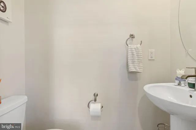 $480,000 | 2439 Woodlands Road, Baltimore, MD 21244