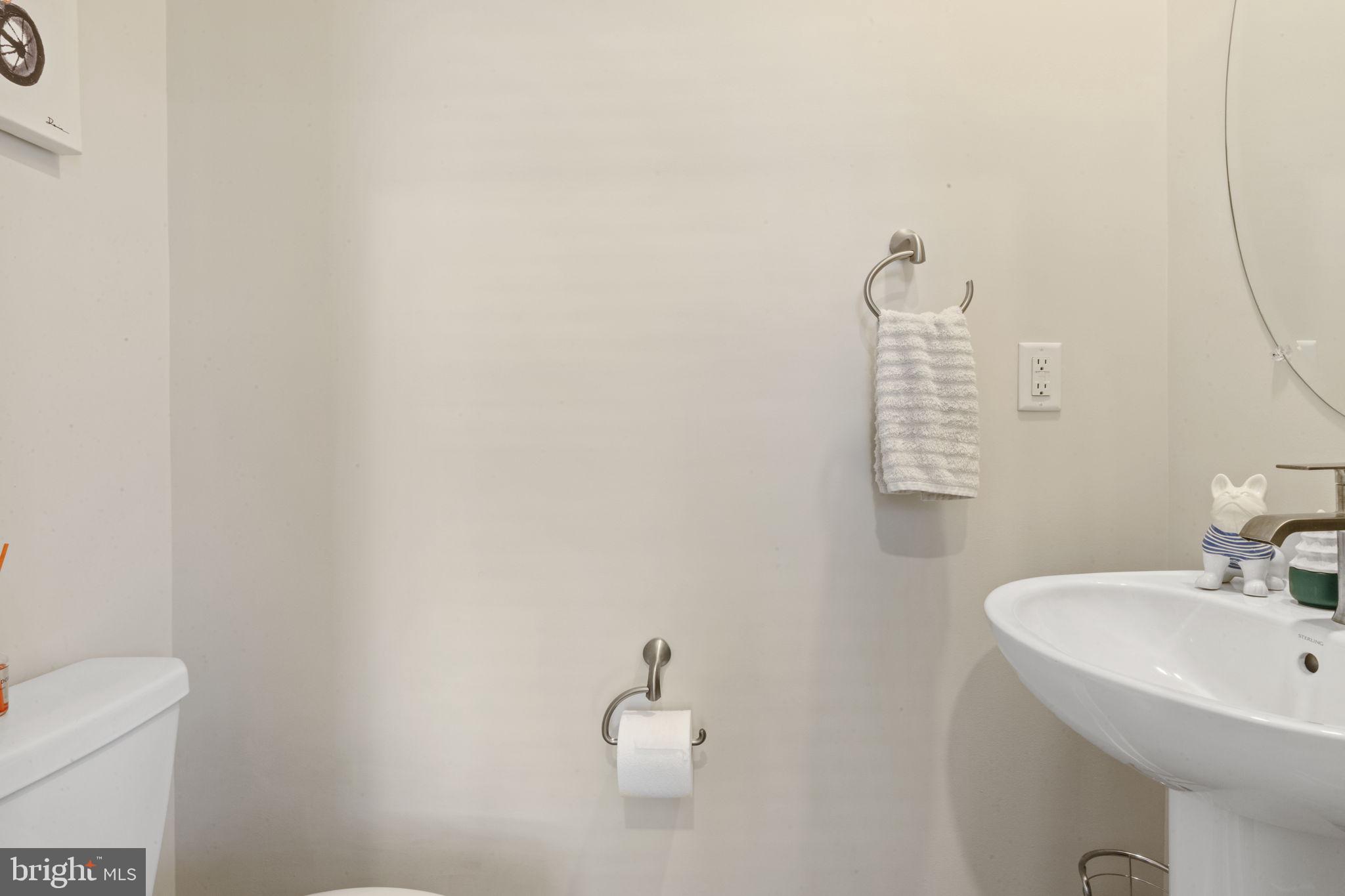 2439 Woodlands Road Baltimore, MD 21244 - Photo 13 of 46