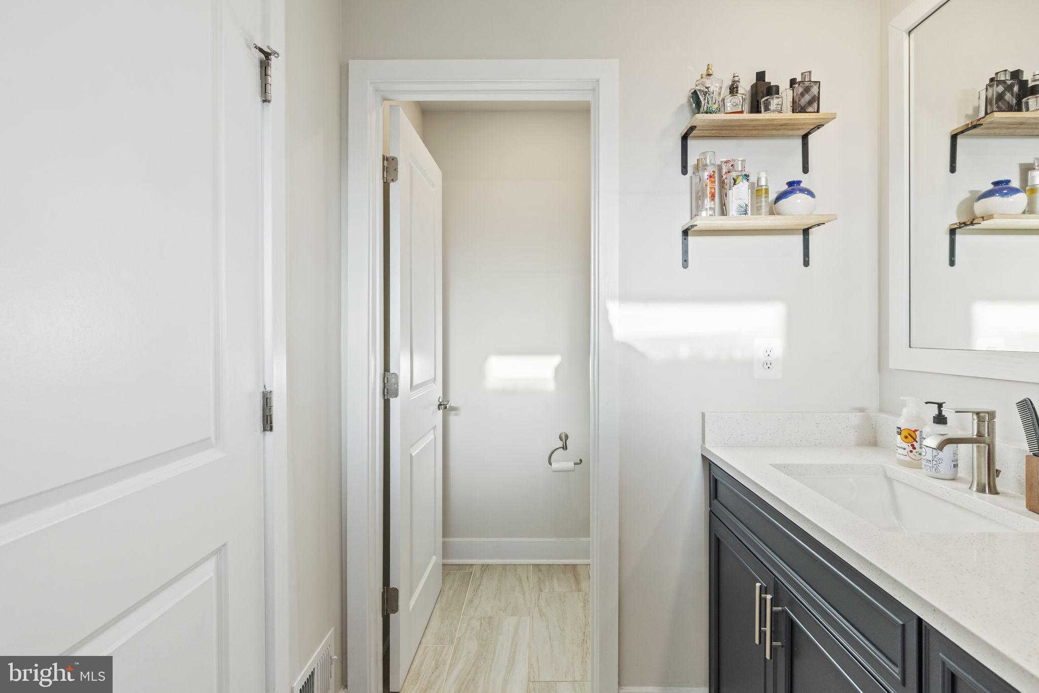 2439 Woodlands Road Baltimore, MD 21244 - Photo 20 of 46