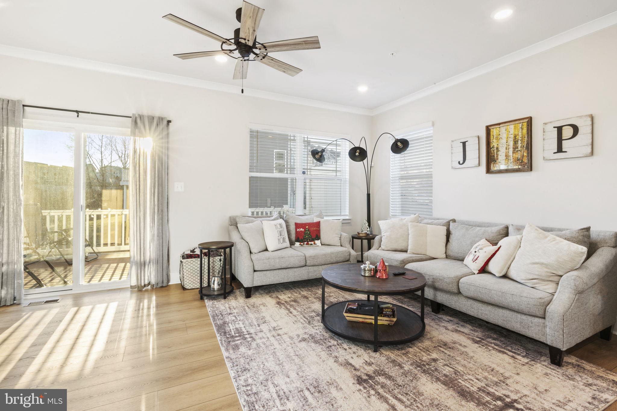 2439 Woodlands Road Baltimore, MD 21244 - Photo 8 of 46