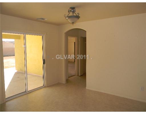 181 Diamond Bar Road Pahrump, NV 89048 - Photo 6 of 13 Dining Room.
