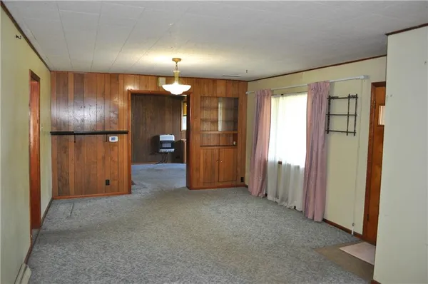 $165,000 | 214 North Young Avenue, King City, MO 64463