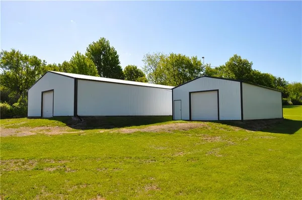 $165,000 | 214 North Young Avenue, King City, MO 64463