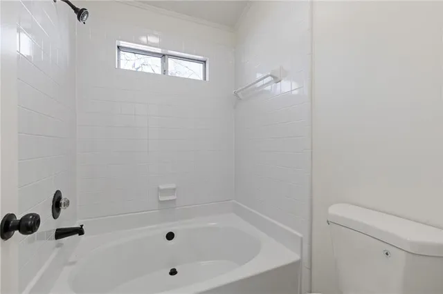 a close up view of washer