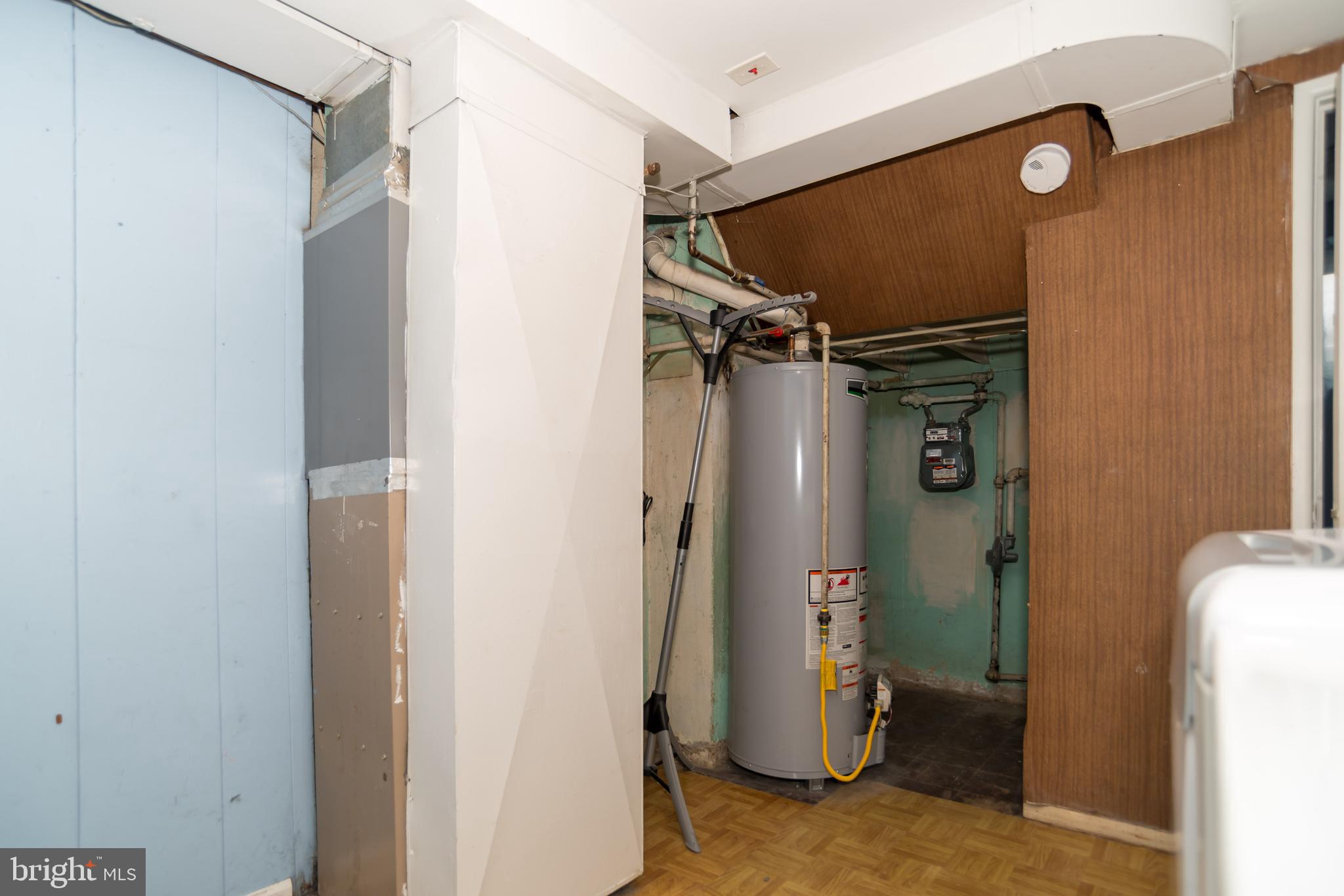 12406 Dunks Ferry Road Philadelphia, PA 19154 - Photo 14 of 28 Utility room lower level.