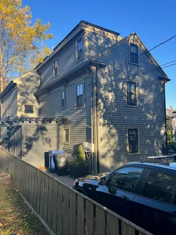 $3,600 | 32 Buffum Street, Unit 1, Salem, MA 01970
