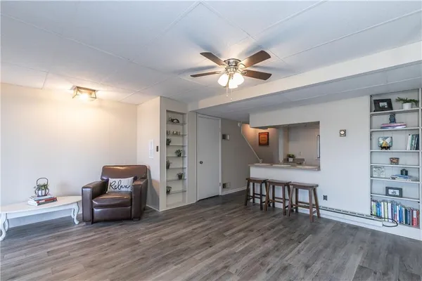 $295,000 | 210 Northeast Bayview Drive, Lee's Summit, MO 64064