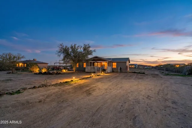 $350,000 | 37531 West Pioneer Street, Tonopah, AZ 85354