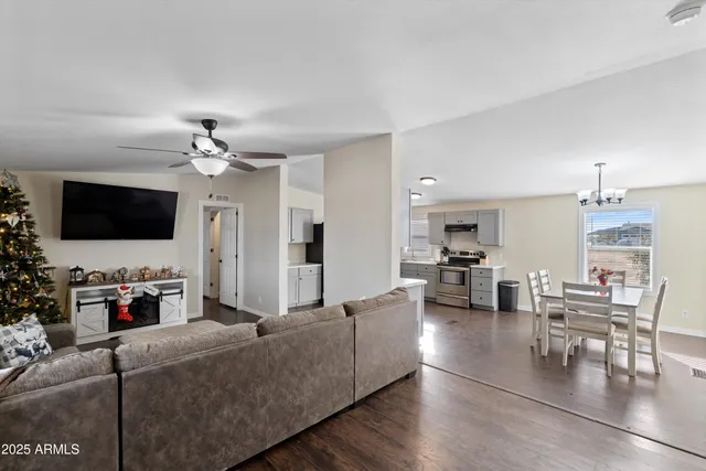 $350,000 | 37531 West Pioneer Street, Tonopah, AZ 85354