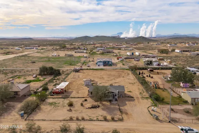 $350,000 | 37531 West Pioneer Street, Tonopah, AZ 85354