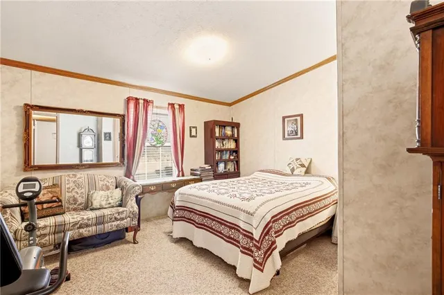 $169,500 | 154 Angel Lane, Somerset, PA 15501