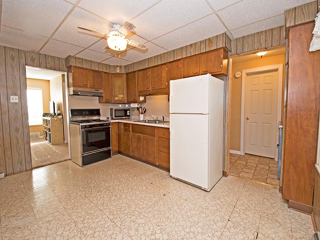 150 McGovern Road Houston, PA 15342 - Photo 15 of 24 Gallery Image 15