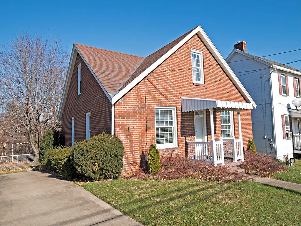 150 McGovern Road Houston, PA 15342 - Photo 3 of 24 Gallery Image 3