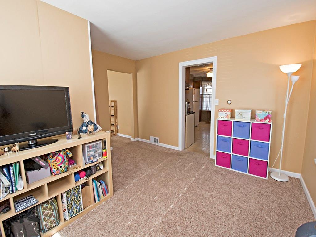 150 McGovern Road Houston, PA 15342 - Photo 10 of 24 Dining room/Den