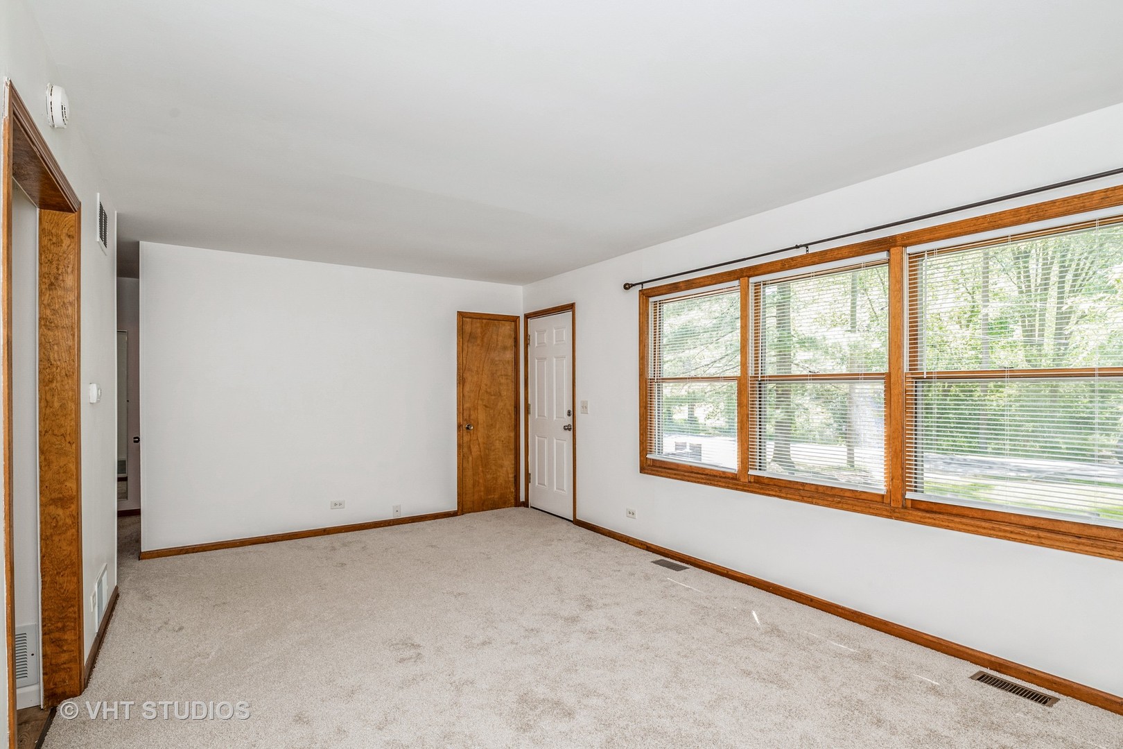 38063 North Lee Avenue Spring Grove, IL 60081 - Photo 10 of 10