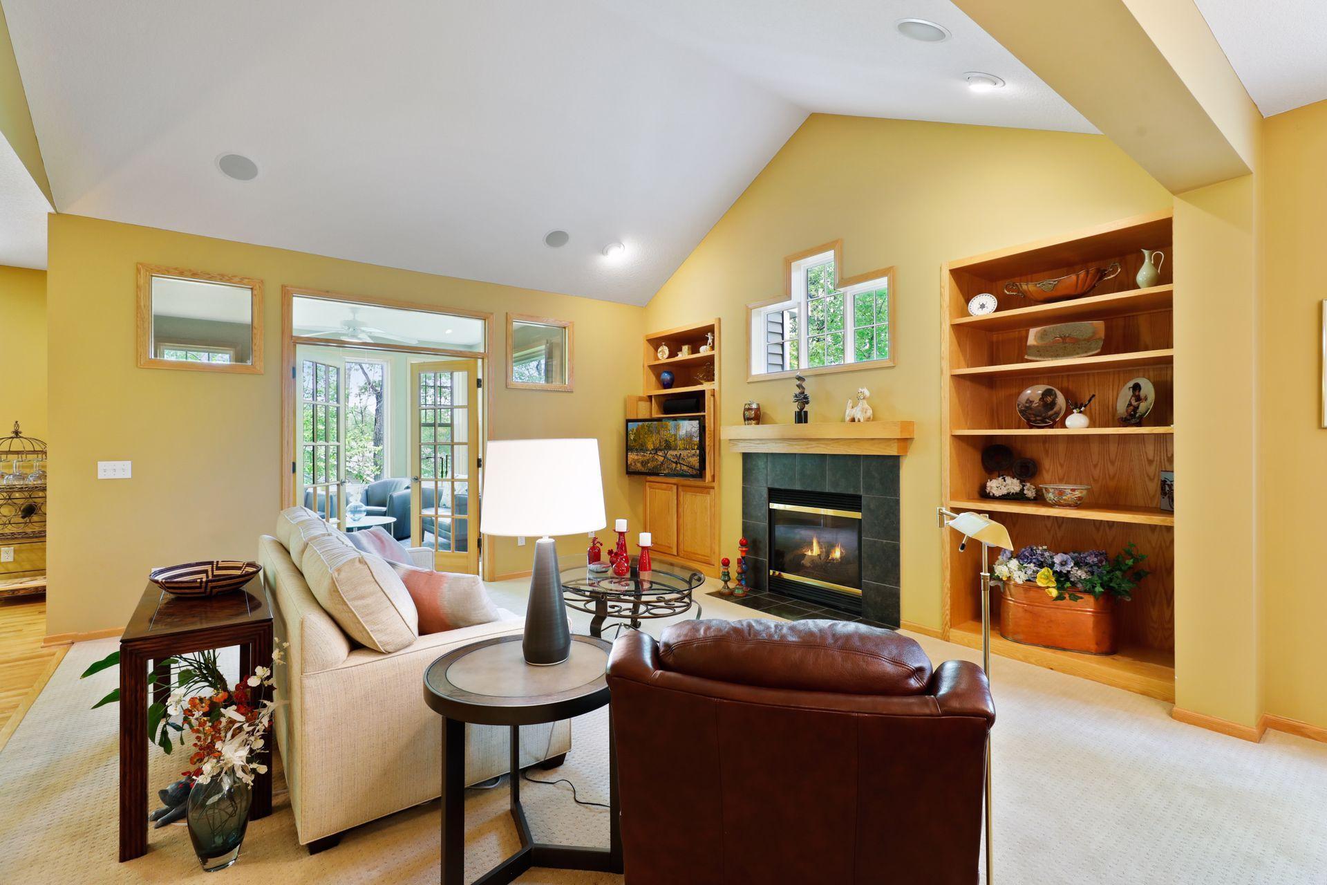 17284 Tilia Ridge Eden Prairie, MN 55347 - Photo 14 of 41 Gallery Image 14