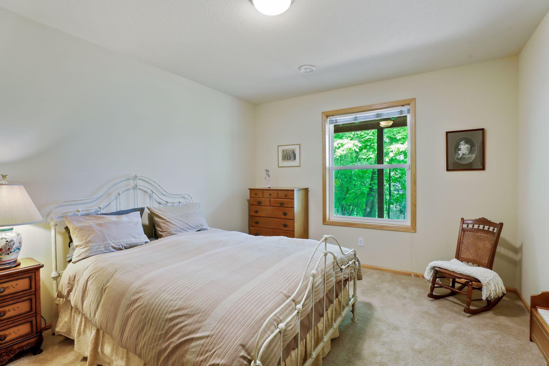 17284 Tilia Ridge Eden Prairie, MN 55347 - Photo 34 of 41 Gallery Image 34