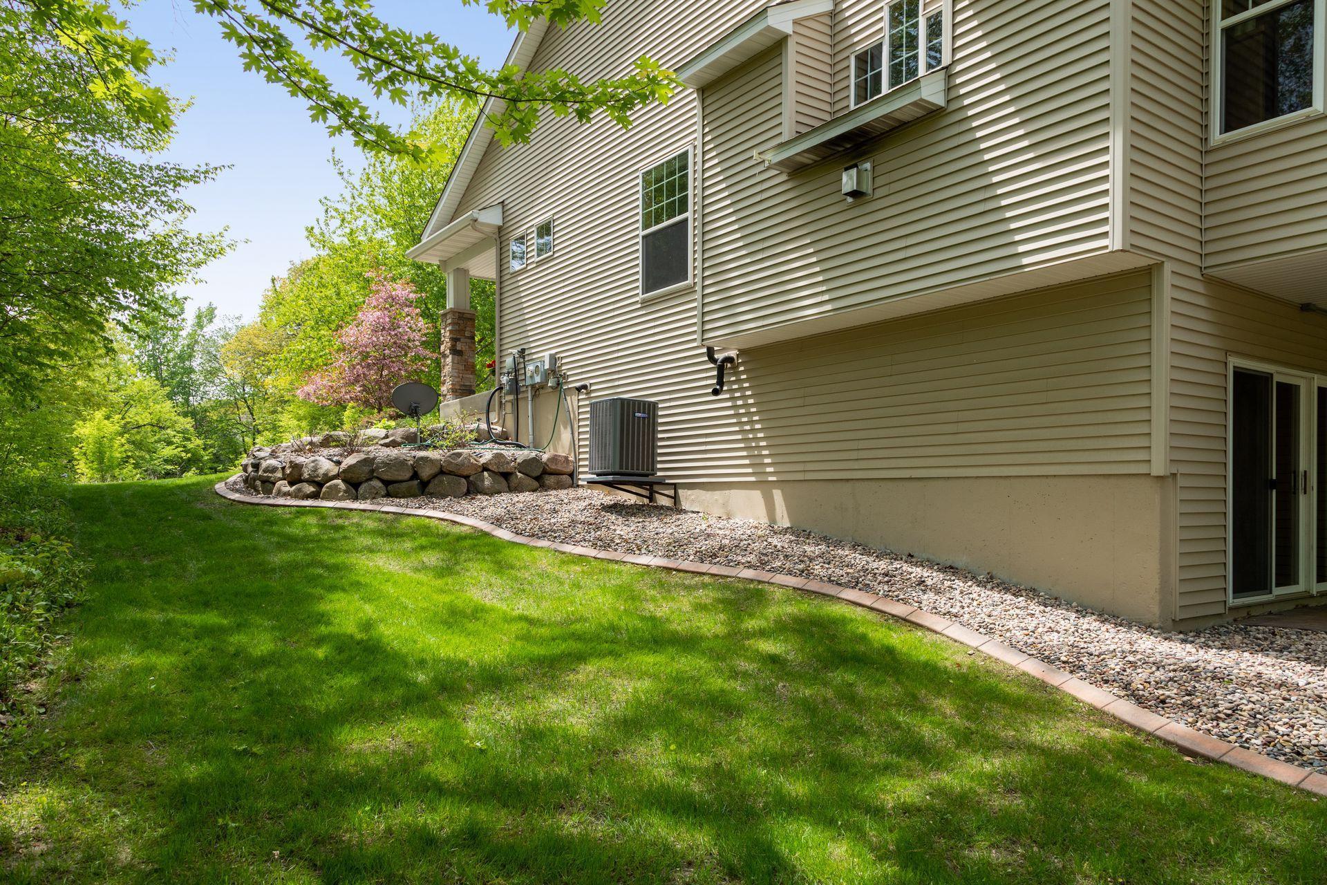 17284 Tilia Ridge Eden Prairie, MN 55347 - Photo 38 of 41 Gallery Image 38