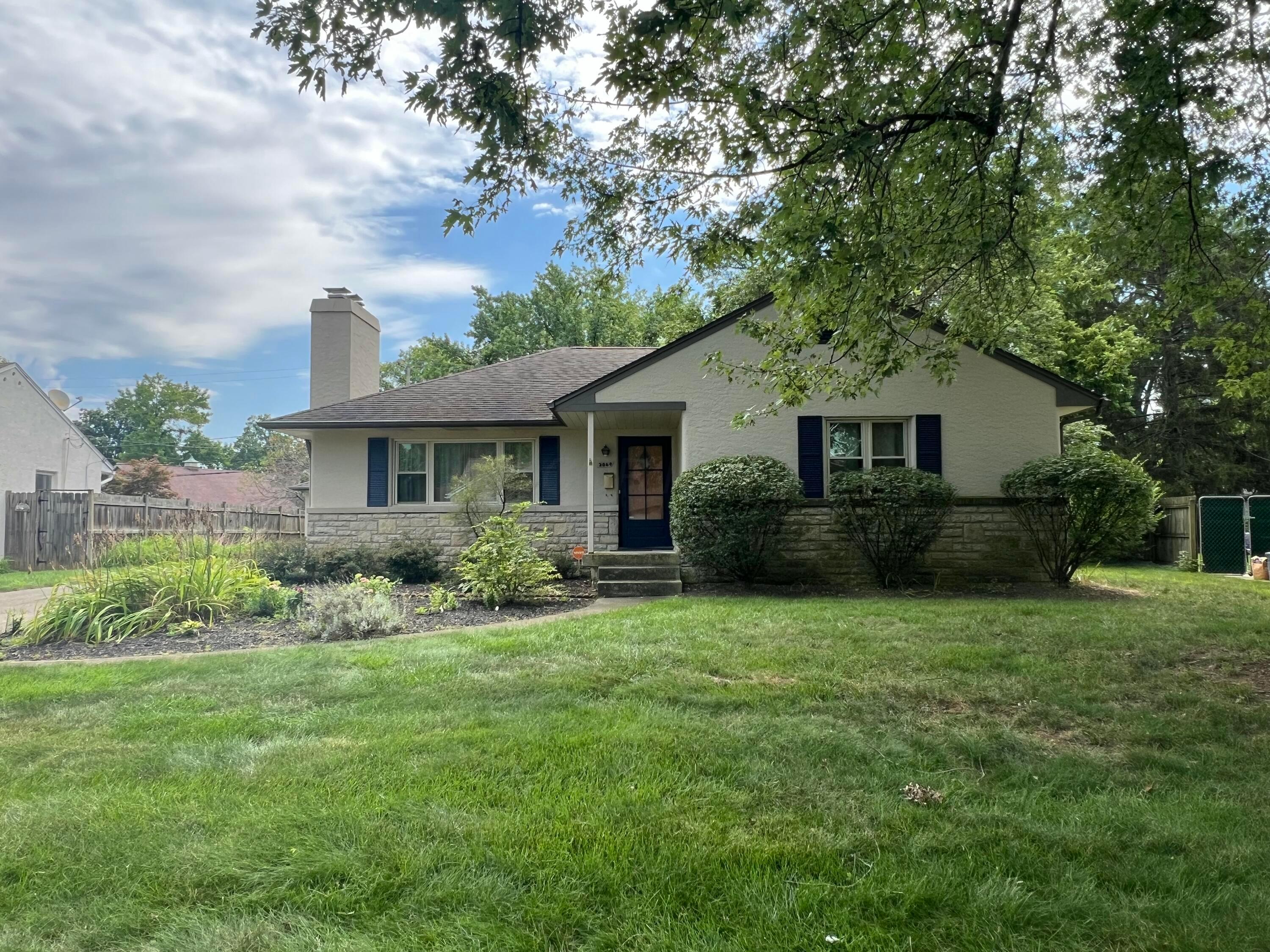 2869 Wellesley Road Columbus, OH 43209 - Photo 1 of 25 IMG_9183 2