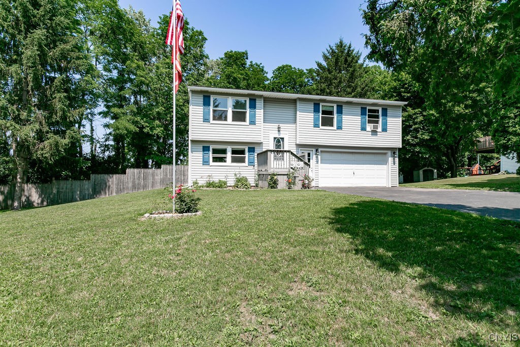 6240 Tobinlea Circle Manlius, NY 13057 - Photo 2 of 43
