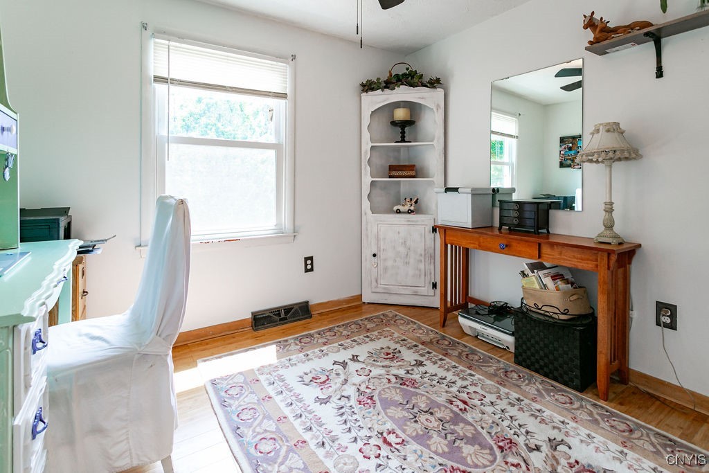 6240 Tobinlea Circle Manlius, NY 13057 - Photo 25 of 43 3rd bedroom