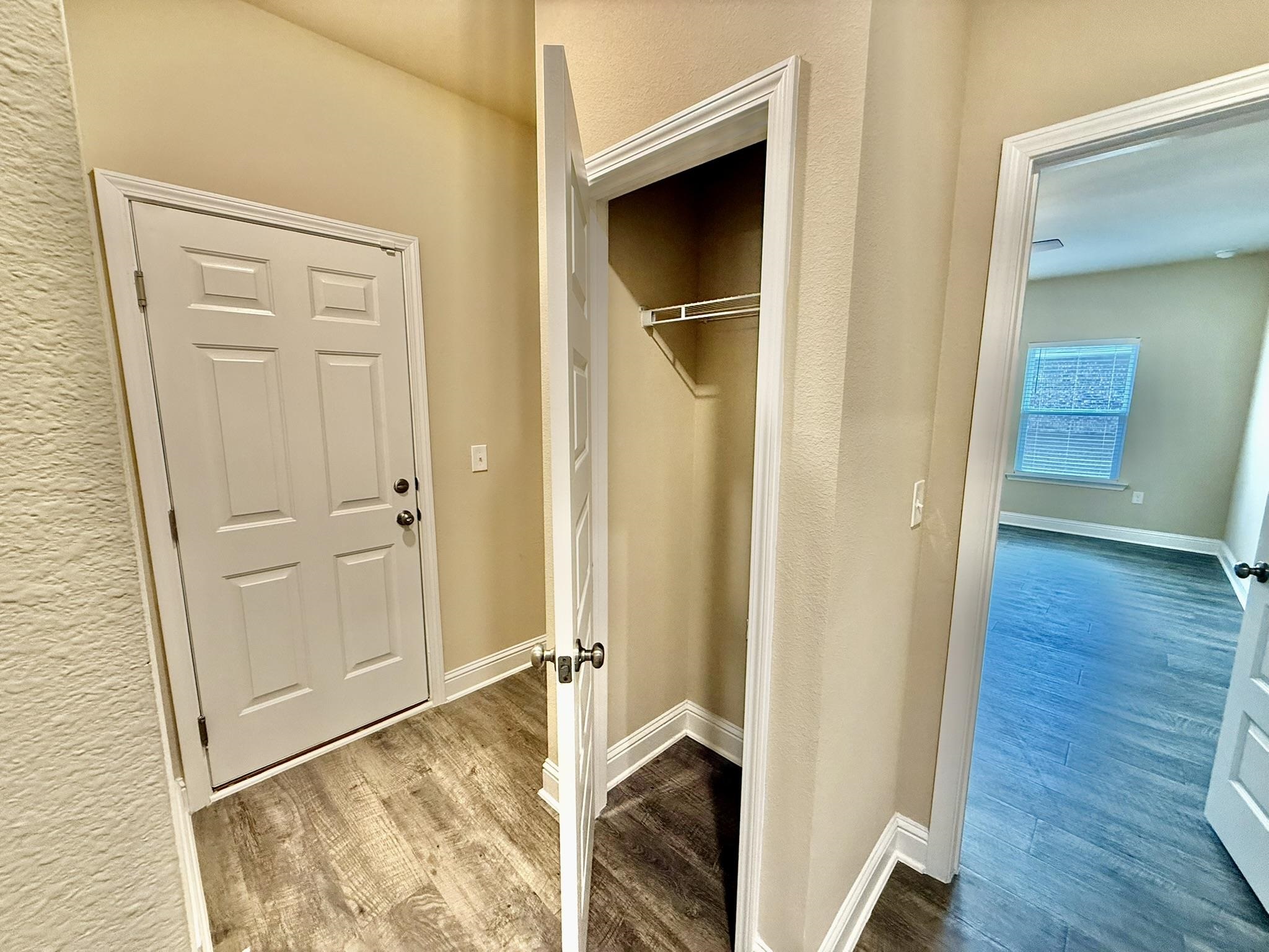 8648 Calverton Street Foley, AL 36535 - Photo 30 of 45 Closet