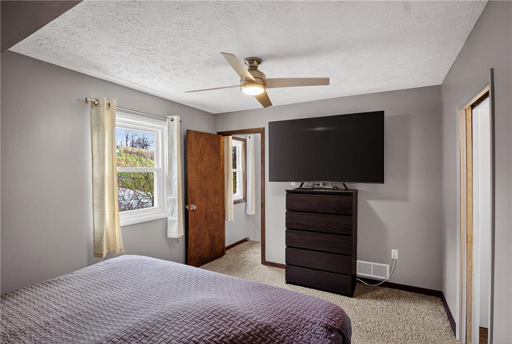 305 East Buffalo Church Road Washington, PA 15301 - Photo 20 of 49