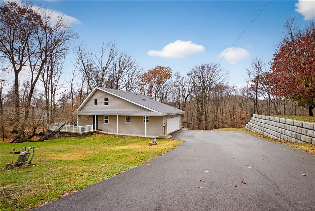 305 East Buffalo Church Road Washington, PA 15301 - Photo 2 of 49 Driveway Parking with a Two-car Garage