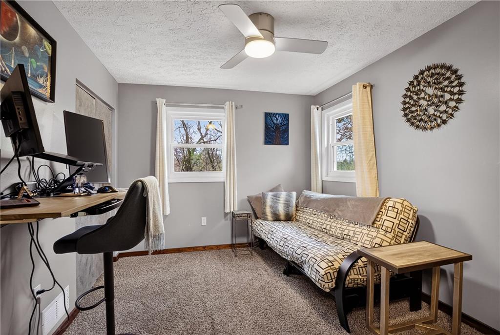 305 East Buffalo Church Road Washington, PA 15301 - Photo 22 of 49