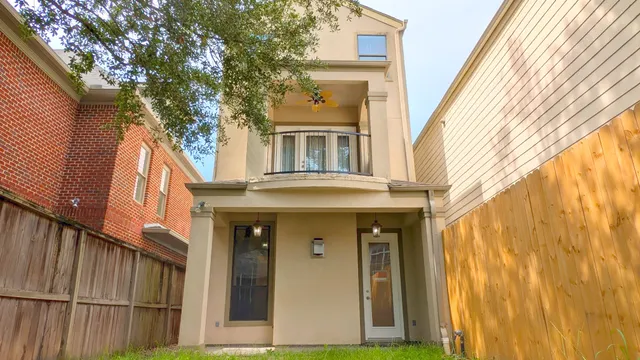 $3,700 | 1307 Riverine Court, Houston, TX 77055