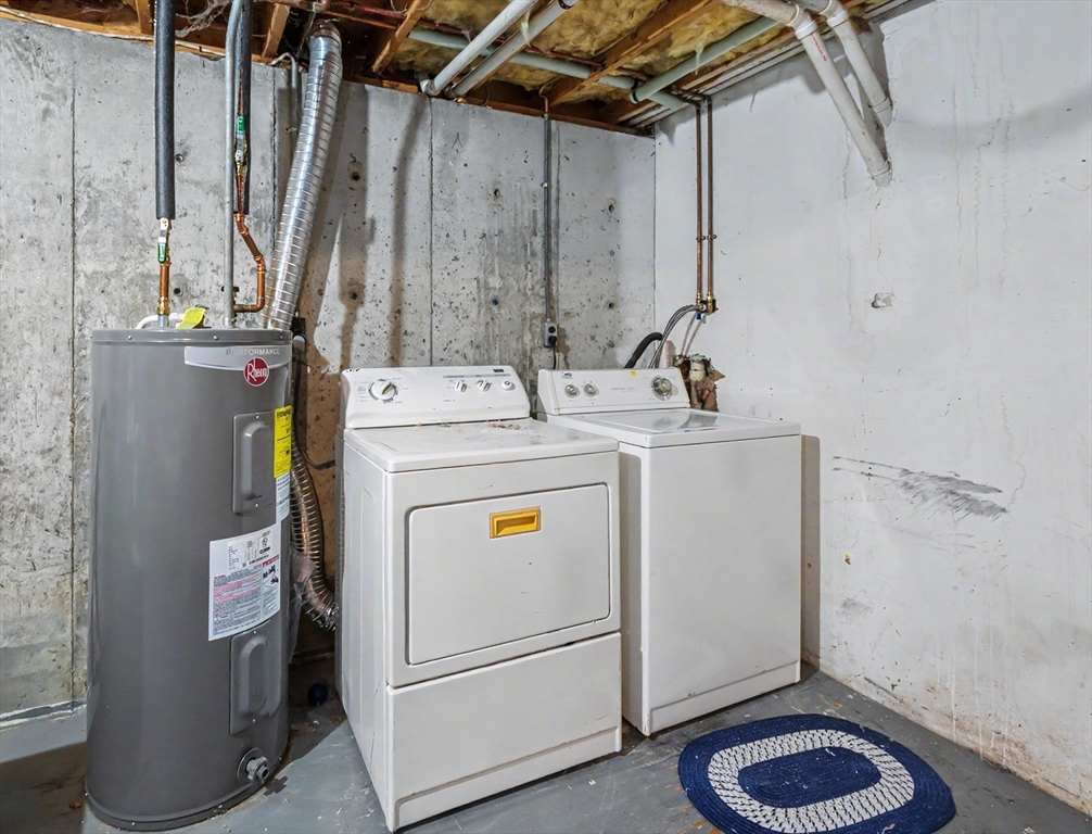286 Pleasant Street Lowell, MA 01852 - Photo 20 of 38