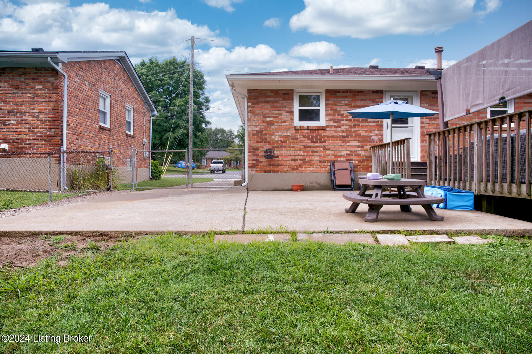 221 South Evergreen Road Louisville, KY 40243 - Photo 33 of 38 GSP-221 S Evergreen Rd-33