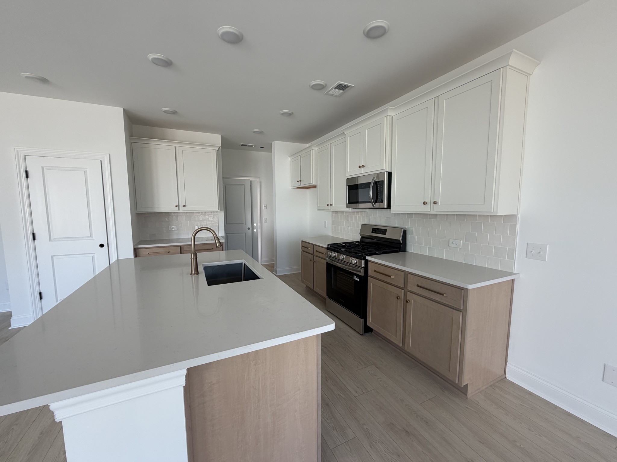 933 Brooklyn Xing Road Gallatin, TN 37066 - Photo 6 of 20