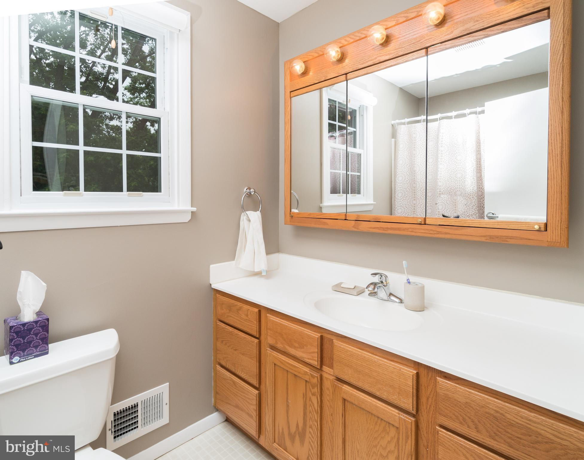 1020 Bosley Road Cockeysville, MD 21030 - Photo 15 of 30 Bath (Master)