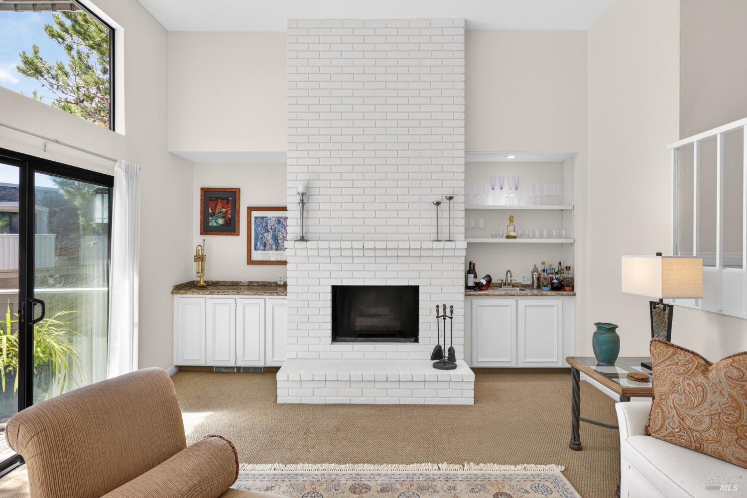 37 Greenside Way San Rafael, CA 94901 - Photo 12 of 41