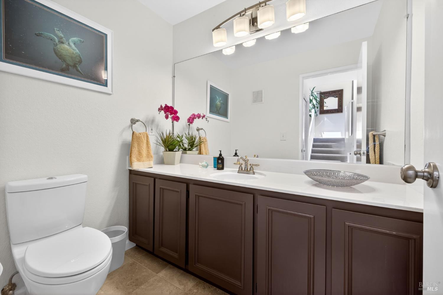 37 Greenside Way San Rafael, CA 94901 - Photo 13 of 41