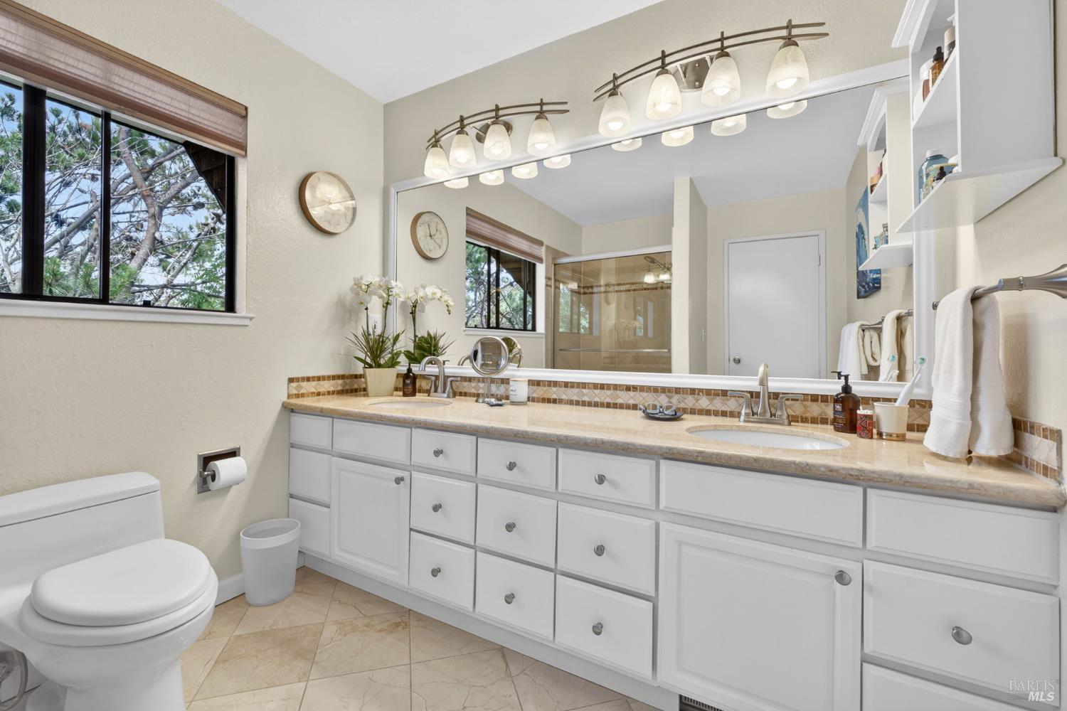 37 Greenside Way San Rafael, CA 94901 - Photo 19 of 41