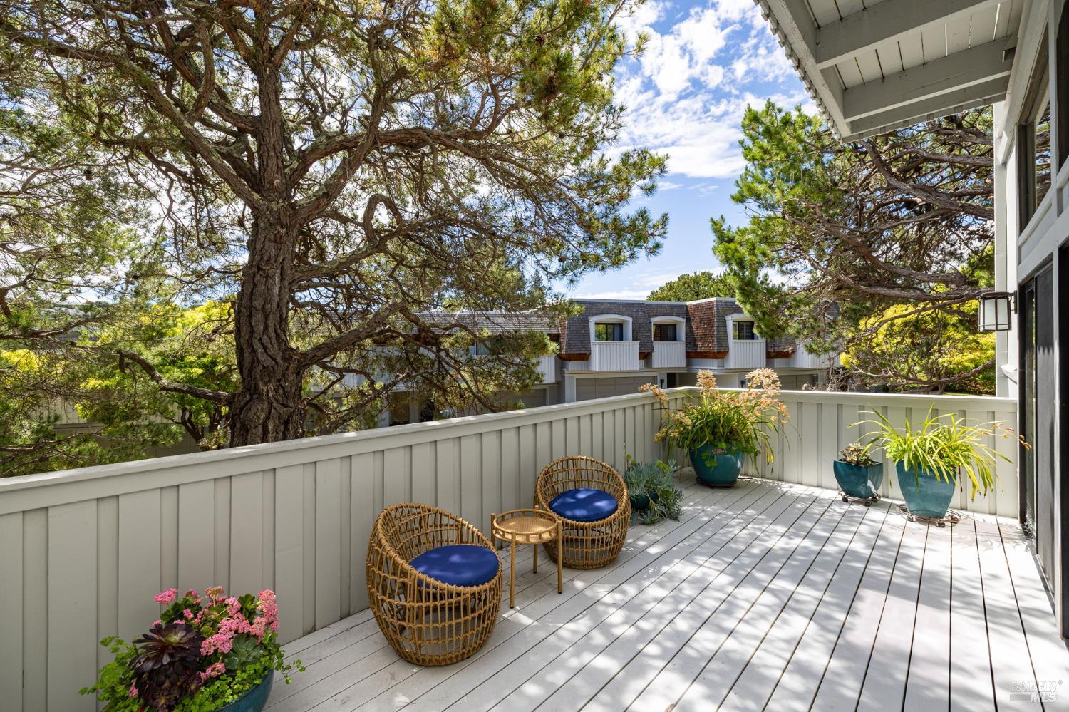 37 Greenside Way San Rafael, CA 94901 - Photo 28 of 41