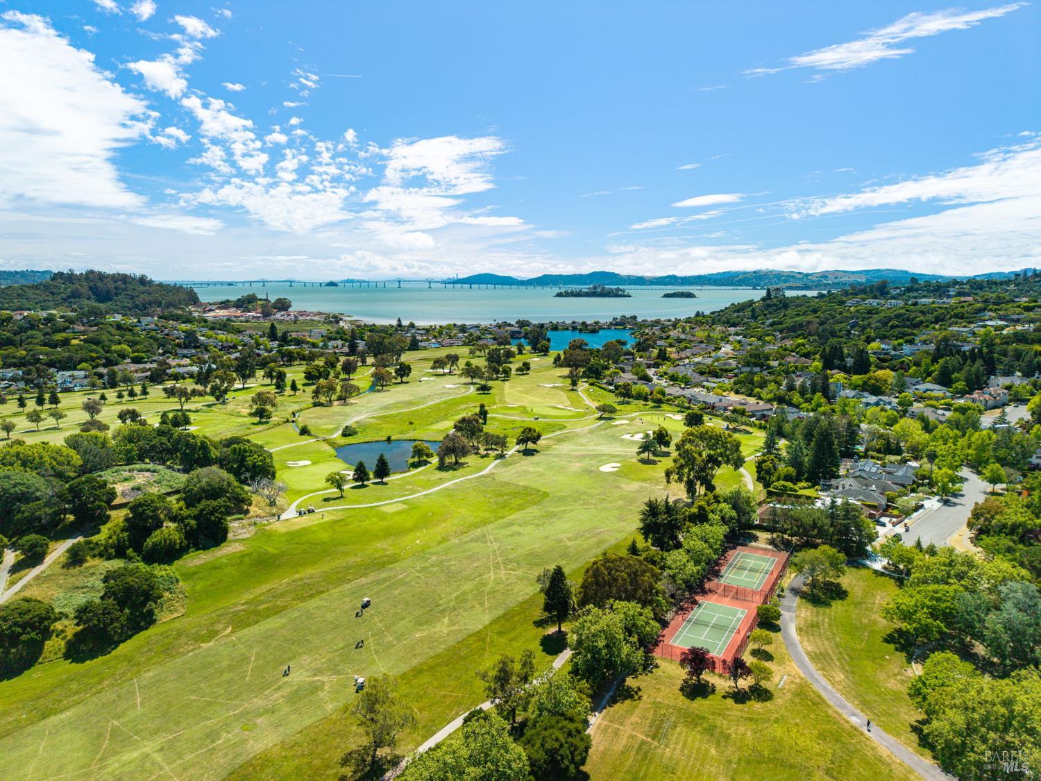 37 Greenside Way San Rafael, CA 94901 - Photo 38 of 41